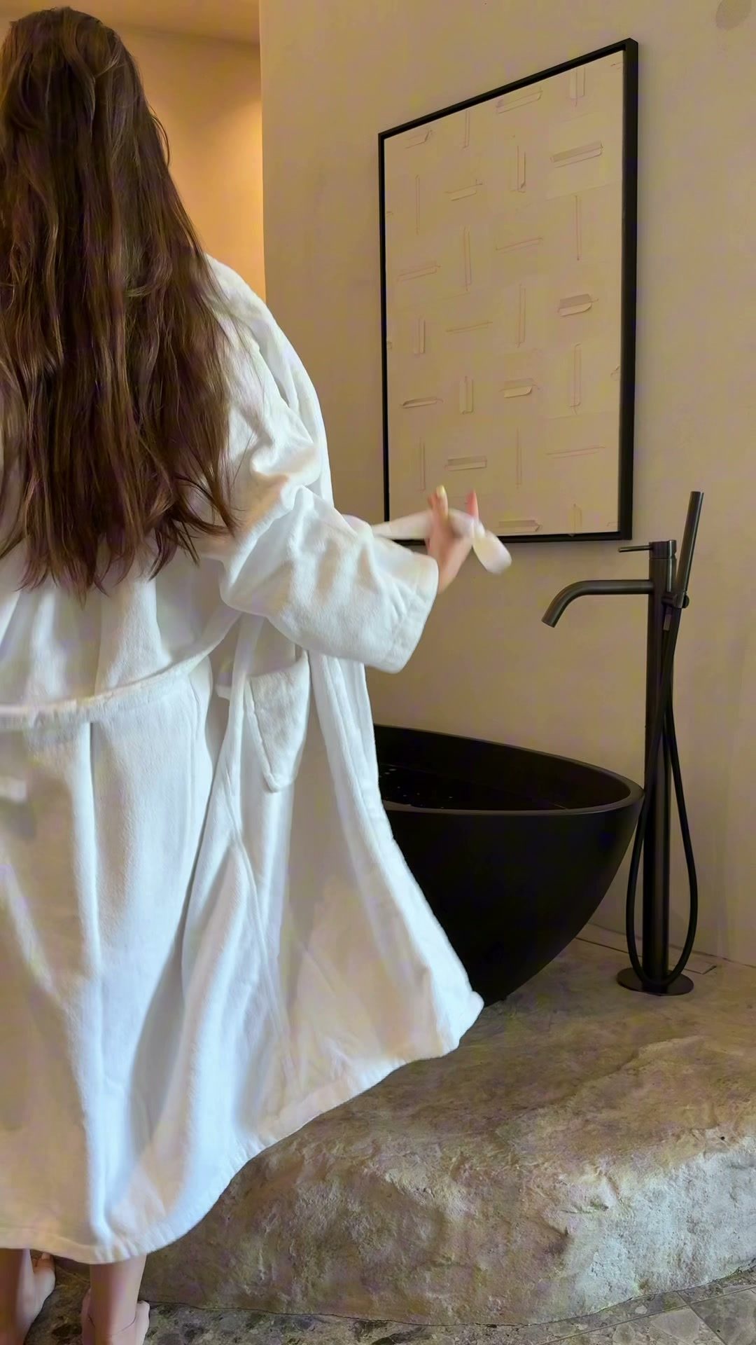 Aeonic Suites & Spa — Suites and spa
